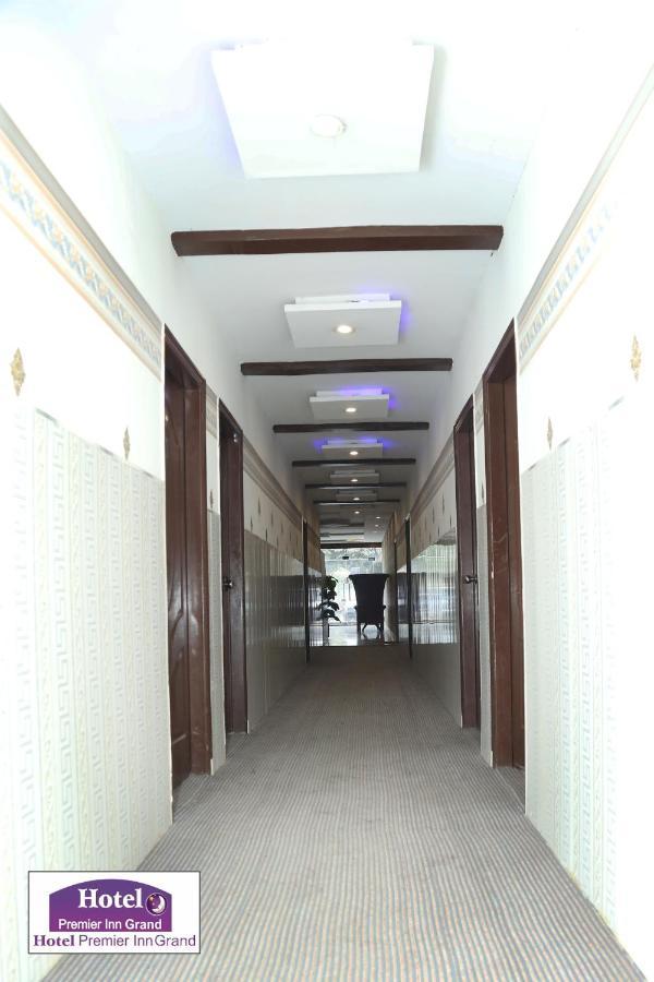 Premier Inn Johar Town ラホール エクステリア 写真