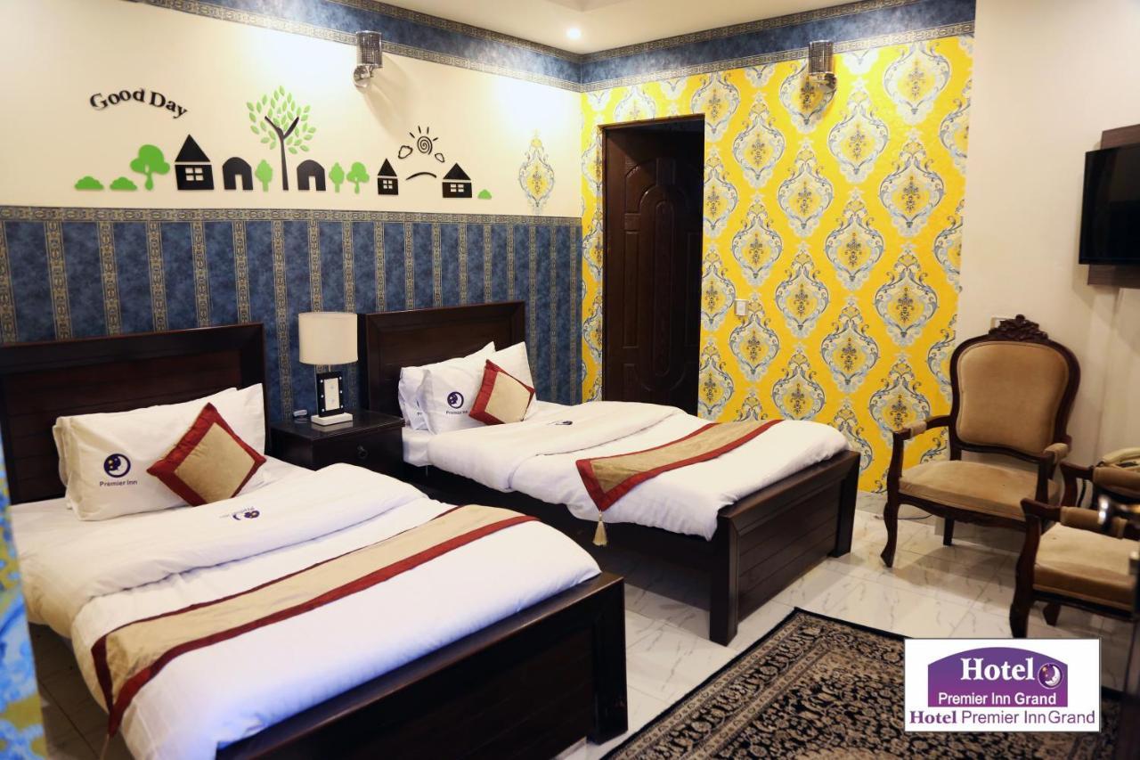 Premier Inn Johar Town ラホール エクステリア 写真