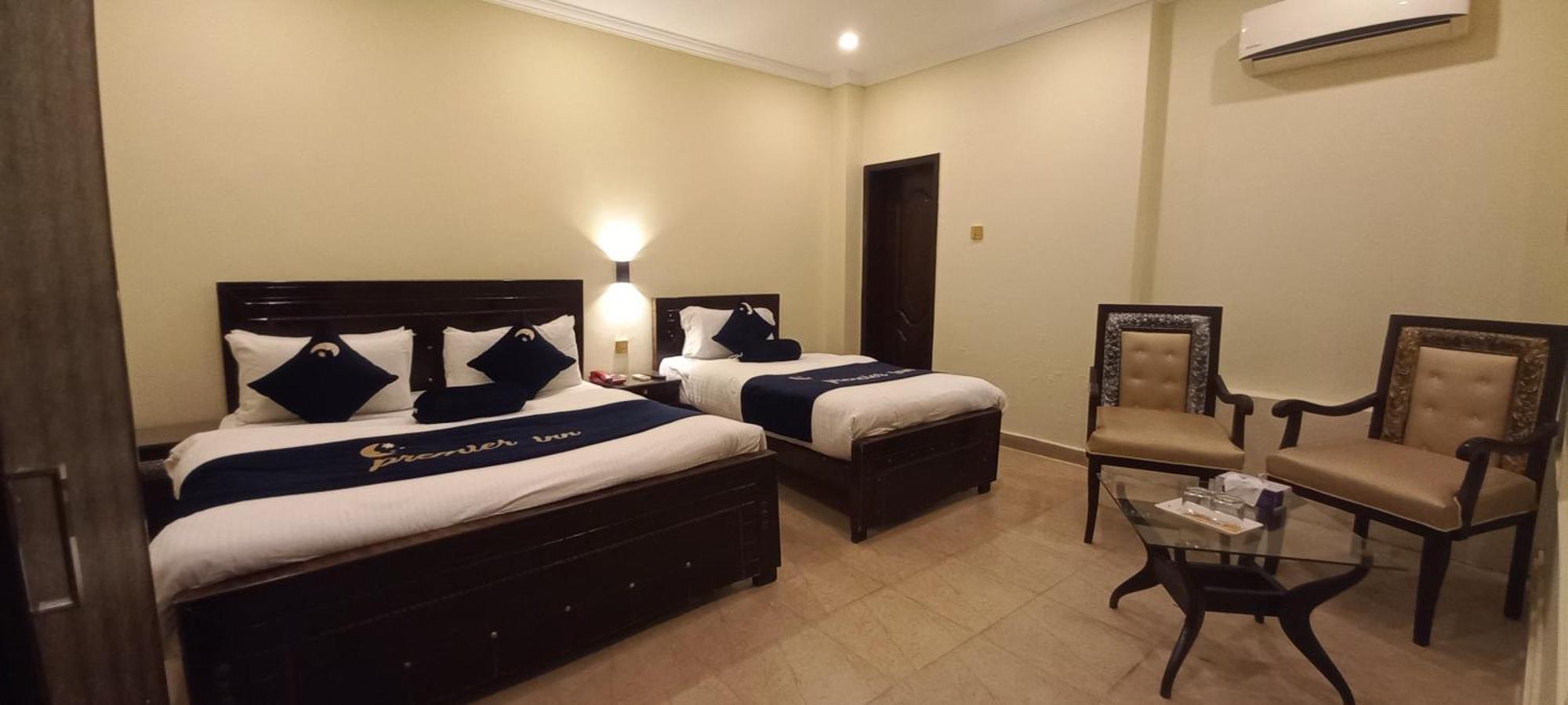 Premier Inn Johar Town ラホール エクステリア 写真